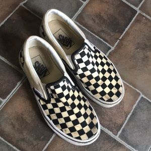 Women’s Checkered Vans